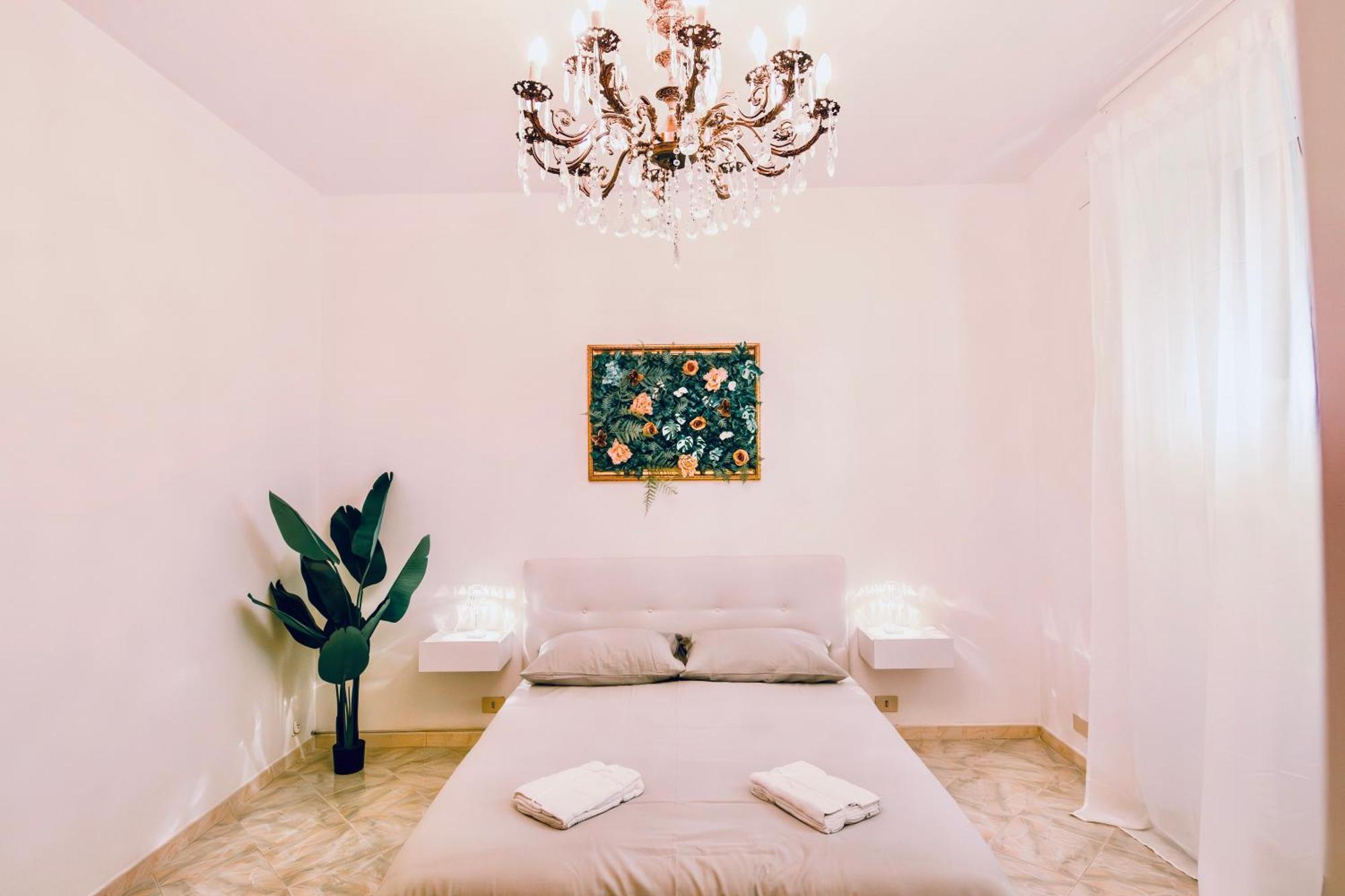 Appartamento Golden Luxury - San Giovanni - 10 Min To Basilica Of San Giovanni - 25 Min To Colosseum